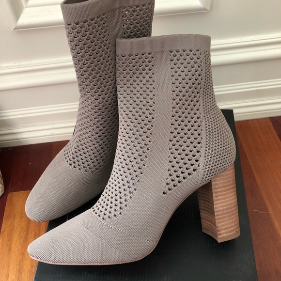 ♦️BNIB Charles David bootie - Picture 6 of 15